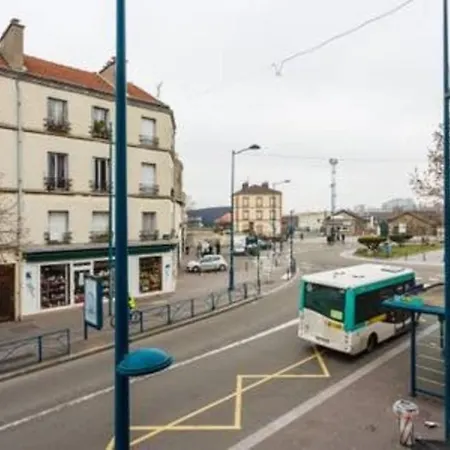 Appartement Cmg - Edouard Vaillant 1 *